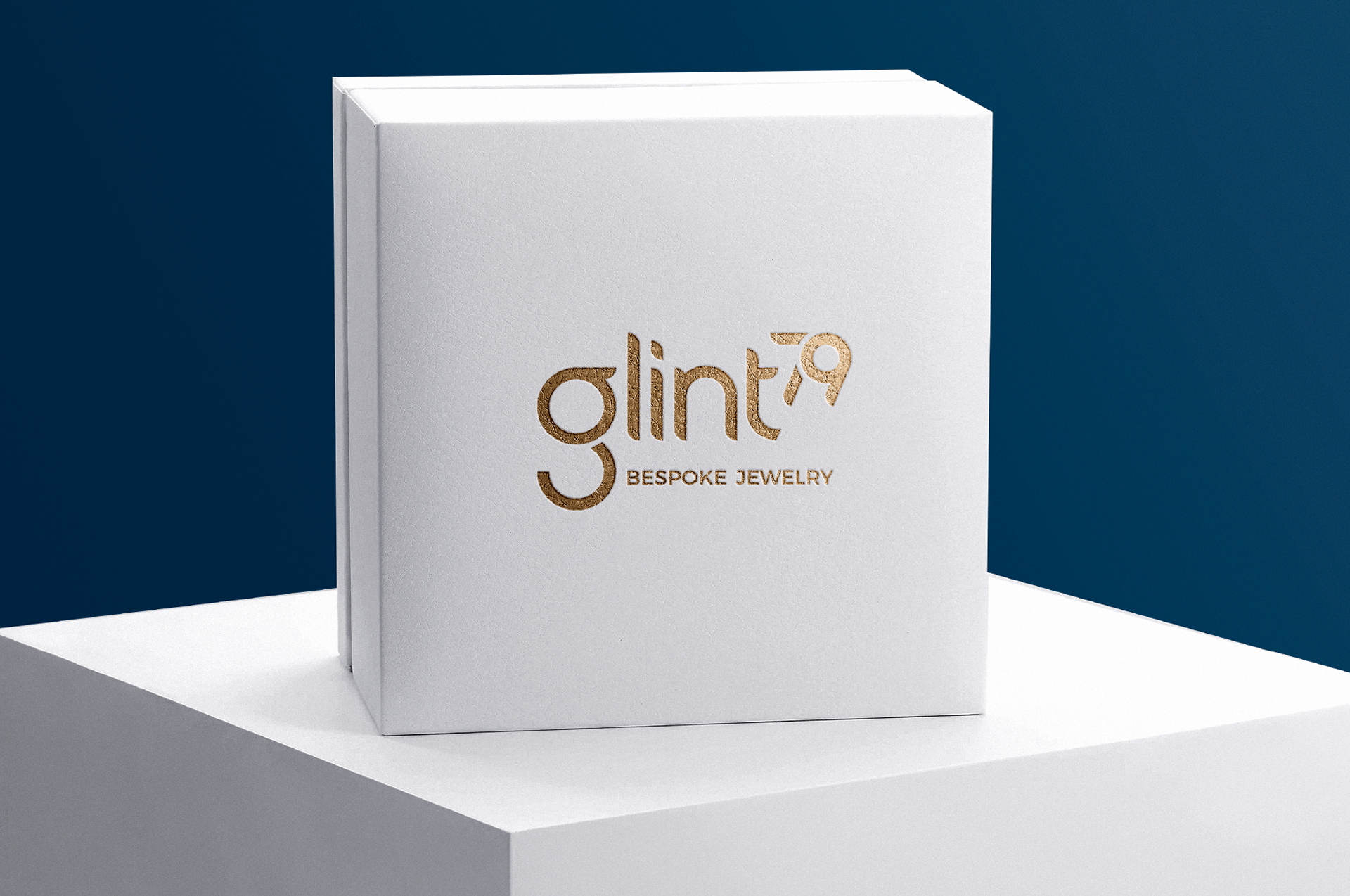 glint-79_bespoke-jewelry_brandmark-on-box